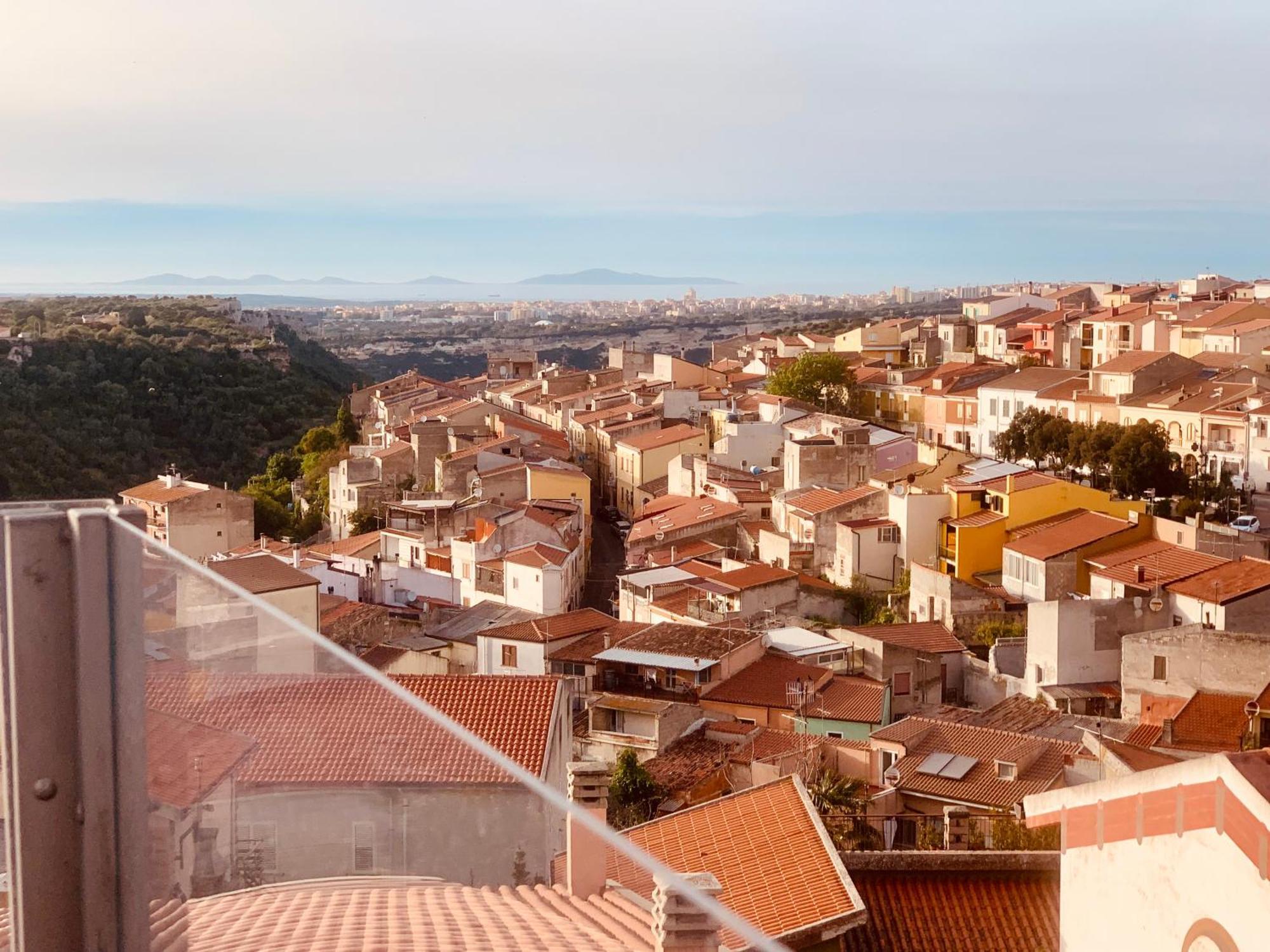 Villetta Panoramica Con Giardino Ossi Exteriör bild